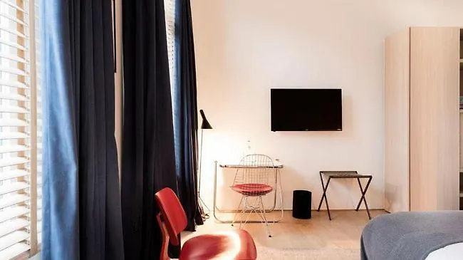 אנטוורפן Hotel Julien