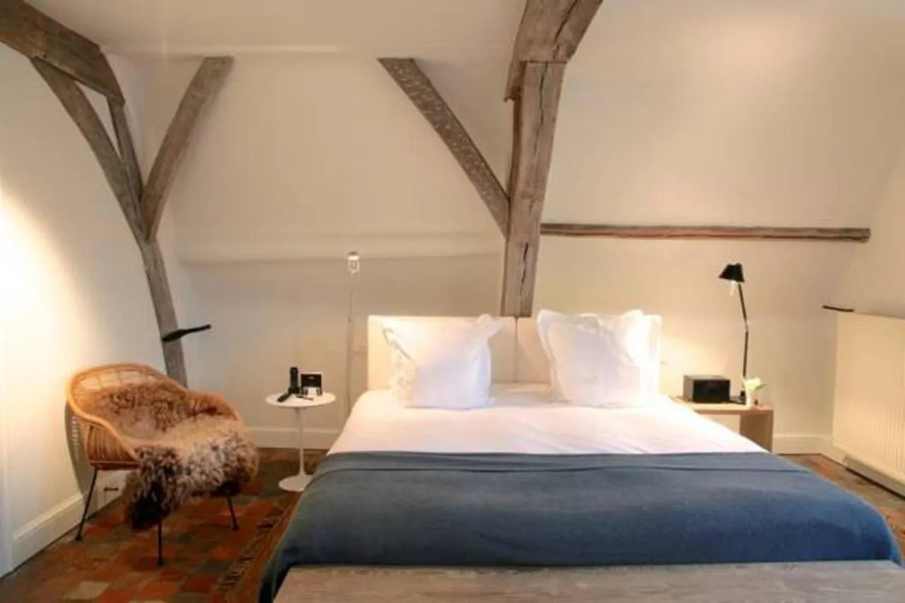 Hotel Julien Антверпен